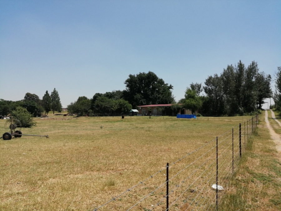 5 Bedroom Property for Sale in Sasolburg Free State